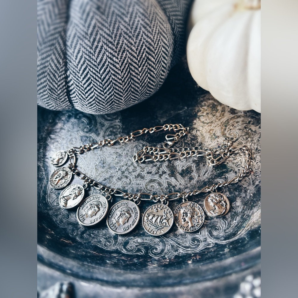 Vintage 90s Gold Tone Coin Necklace | 8 Coin Detail | Boho Choker or Long